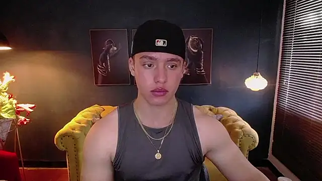 Snapshot of deivid_parker chatting on June 2, 2026, 1:57 pm deivid parker online show from June 2, 2026, 1:57 pm