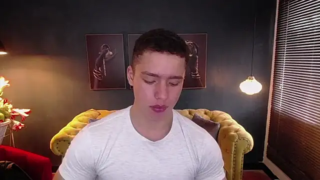 Snapshot of deivid_parker chatting on June 4, 2026, 1:39 pm deivid parker online show from June 4, 2026, 1:39 pm