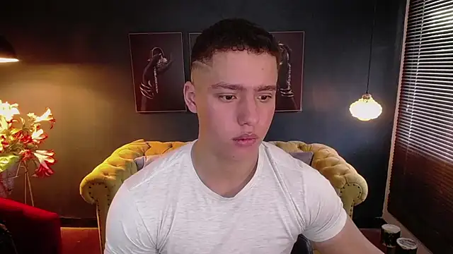 Snapshot of deivid_parker chatting on June 30, 2026, 1:45 pm deivid parker online show from June 30, 2026, 1:45 pm