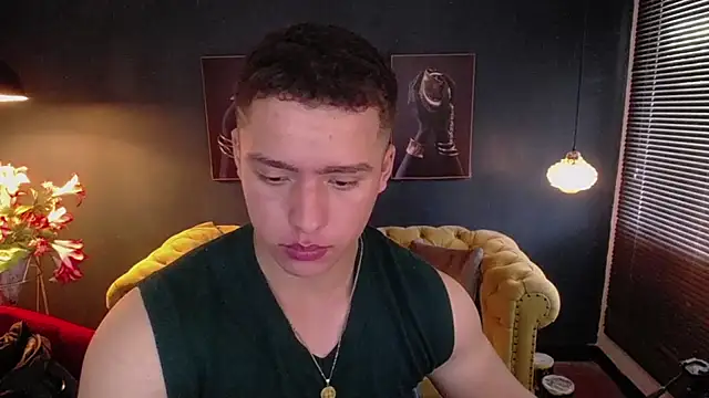 Snapshot of deivid_parker chatting on July 2, 2026, 1:50 pm deivid parker online show from July 2, 2026, 1:50 pm