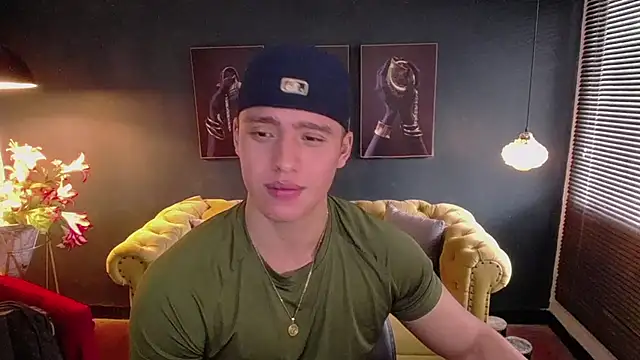 Snapshot of deivid_parker chatting on July 10, 2026, 1:36 pm deivid parker online show from July 10, 2026, 1:36 pm