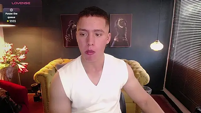 Snapshot of deivid_parker chatting on July 31, 2026, 1:32 pm deivid parker online show from July 31, 2026, 1:32 pm