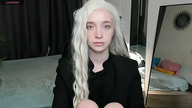 Snapshot of MelissaReis chatting on September 13, 2025, 8:52 pm MelissaReis online show from September 13, 2025, 8:52 pm