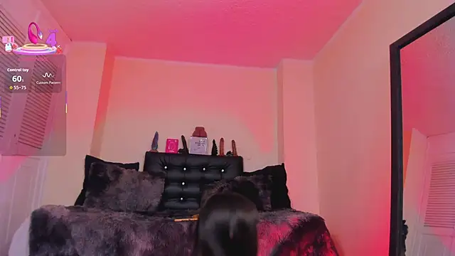 Draculairis online show from September 28, 2025, 3:39 pm