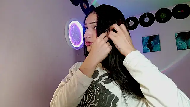 Snapshot of meghan_devil_ chatting on November 8, 2025, 7:08 am meghan devil online show from November 8, 2025, 7:08 am