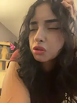 Snapshot of RosseMelody chatting on June 1, 2026, 3:08 am RosseMelody online show from June 1, 2026, 3:08 am