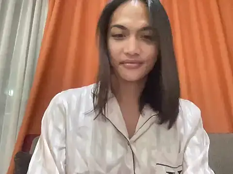 Snapshot of celina_pakers chatting on June 17, 2026, 10:43 pm celina pakers online show from June 17, 2026, 10:43 pm