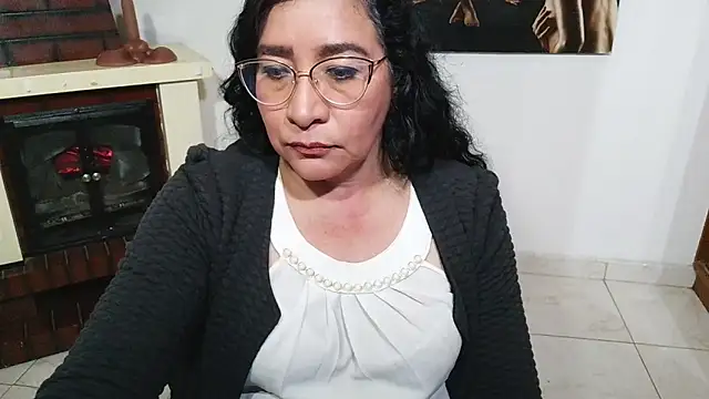 Grace mature milf online show from December 18, 2025, 10:38 pm