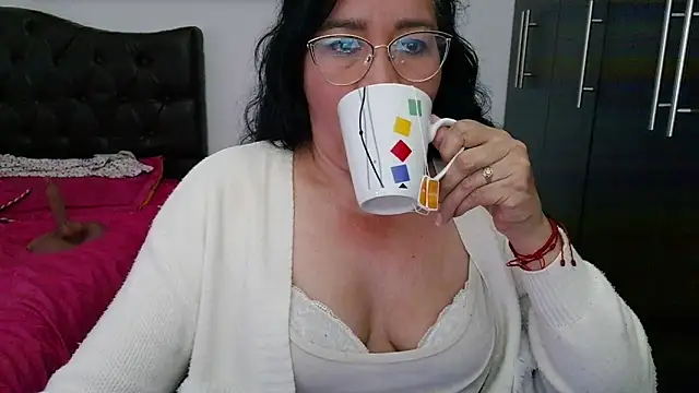 Grace mature milf online show from June 15, 2026, 10:56 pm