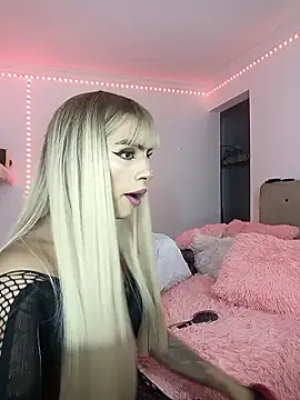 annie thomson00 online show from January 13, 2026, 12:38 am