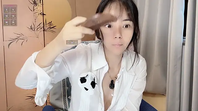 Snapshot of xinxin520-baby chatting on October 16, 2025, 11:28 pm xinxin520-baby online show from October 16, 2025, 11:28 pm