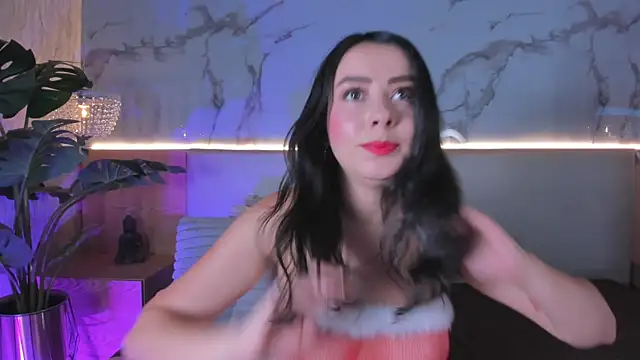 ValSmith  online show from December 22, 2025, 3:36 am