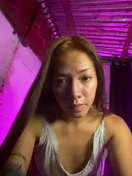 Snapshot of PrettyMeh chatting on June 15, 2026, 9:50 pm PrettyMeh online show from June 15, 2026, 9:50 pm