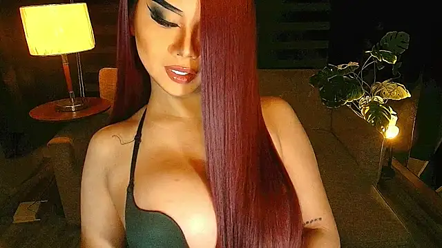 Snapshot of KarlaFrost chatting on July 14, 2026, 1:08 am KarlaFrost online show from July 14, 2026, 1:08 am