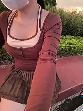 Snapshot of Meii-meyy chatting on September 18, 2025, 11:01 am Meii-meyy online show from September 18, 2025, 11:01 am