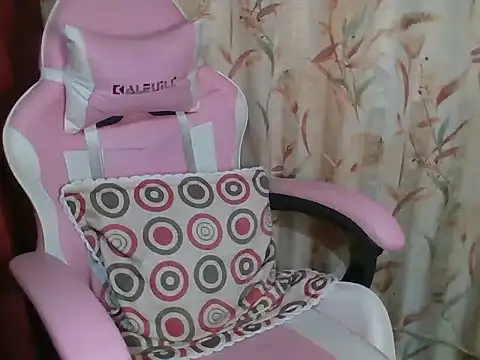 petite sexy21 online show from March 13, 2026, 1:56 am