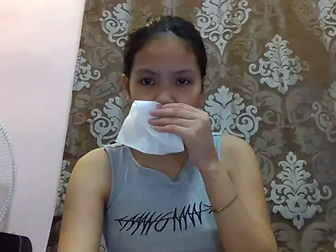 Snapshot of sweetcherry23 chatting on October 8, 2025, 8:01 am sweetcherry23 online show from October 8, 2025, 8:01 am