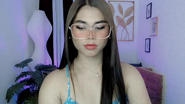PrettyBlythes TS online show from May 5, 2026, 4:53 am