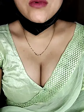 Horny Shalu online show from April 22, 2026, 5:58 pm