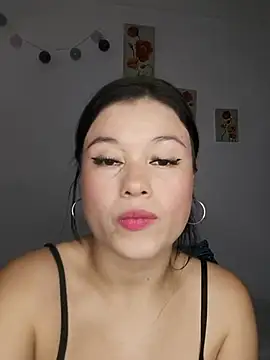 Meriilyn Monroe724 online show from March 12, 2026, 4:02 pm