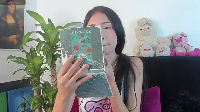 Snapshot of Britney_Rose chatting on September 12, 2025, 1:17 am Britney Rose online show from September 12, 2025, 1:17 am