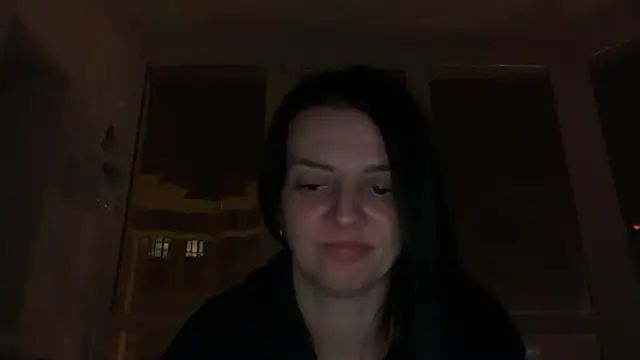 Snapshot of Sladosttss chatting on October 29, 2025, 9:16 pm Sladosttss online show from October 29, 2025, 9:16 pm