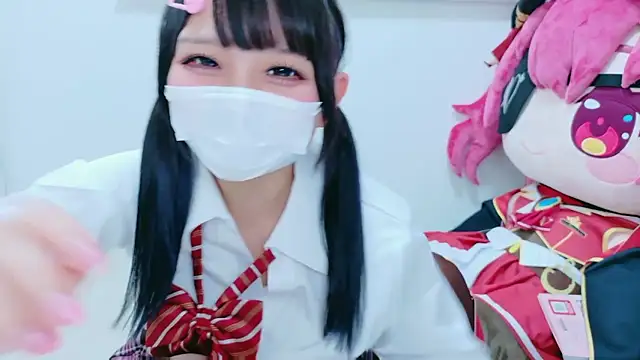 Snapshot of Hina-qp chatting on April 15, 2026, 10:33 am Hina-qp online show from April 15, 2026, 10:33 am