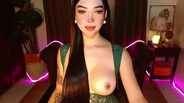 Snapshot of MouthWatering_Ayesha chatting on June 11, 2026, 11:58 pm MouthWatering Ayesha online show from June 11, 2026, 11:58 pm