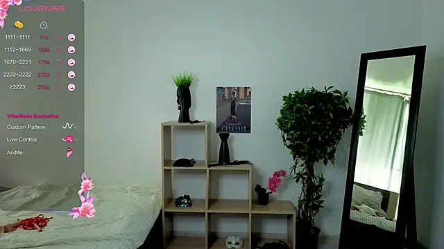 Emmi crystal online show from September 9, 2025, 7:30 am