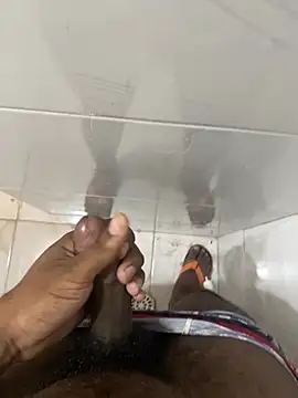 Snapshot of Preto_Diamamte chatting on February 16, 2026, 10:00 am Preto Diamamte online show from February 16, 2026, 10:00 am