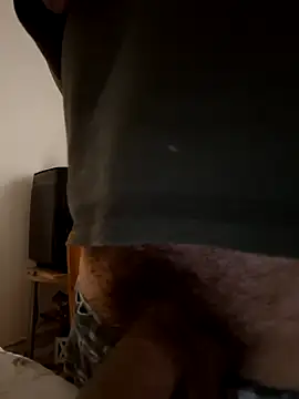 Snapshot of hugecock4u1990 chatting on September 25, 2025, 1:20 am hugecock4u1990 online show from September 25, 2025, 1:20 am