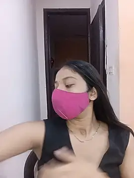 Cute Rakhi8 online show from June 24, 2026, 5:28 am