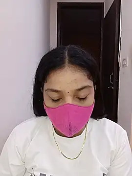 Cute Rakhi8 online show from July 3, 2026, 4:41 am