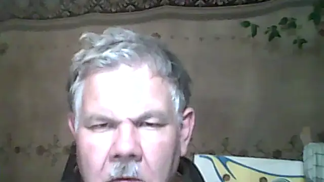 Snapshot of A1B3- chatting on September 23, 2025, 4:21 pm A1B3- online show from September 23, 2025, 4:21 pm