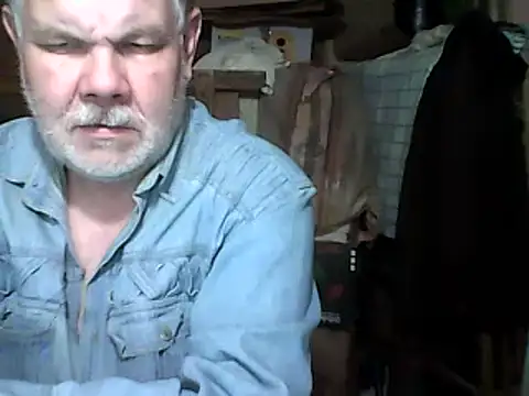 Snapshot of A1B3- chatting on October 20, 2025, 3:56 pm A1B3- online show from October 20, 2025, 3:56 pm