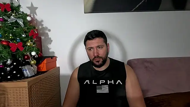 Gold Alpha Boy online show from December 21, 2025, 9:44 pm