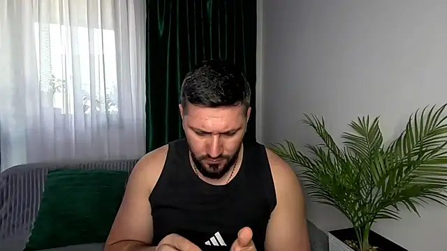 Gold Alpha Boy online show from April 25, 2026, 4:26 pm