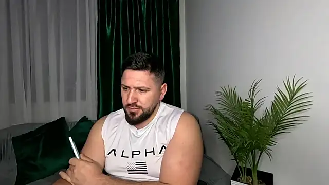 Gold Alpha Boy online show from May 3, 2026, 7:31 pm