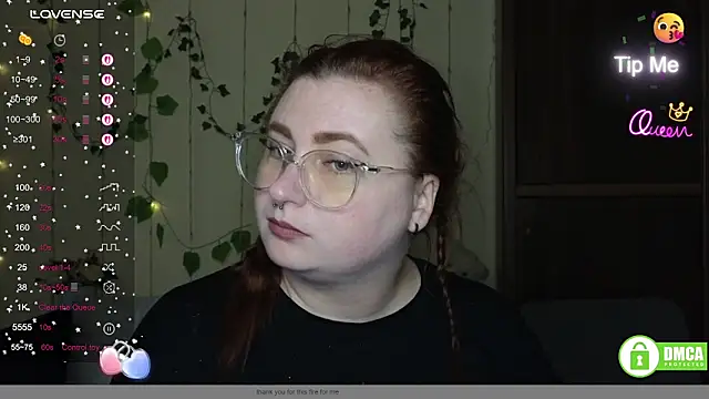 Snapshot of Alicia_love00 chatting on May 5, 2026, 5:26 am Alicia love00 online show from May 5, 2026, 5:26 am