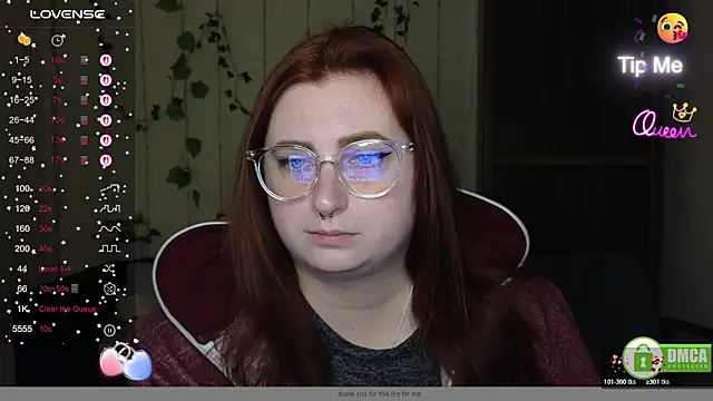 Snapshot of Alicia_love00 chatting on May 11, 2026, 5:24 am Alicia love00 online show from May 11, 2026, 5:24 am