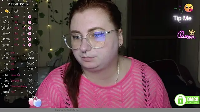 Snapshot of Alicia_love00 chatting on May 14, 2026, 5:25 am Alicia love00 online show from May 14, 2026, 5:25 am
