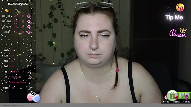 Snapshot of Alicia_love00 chatting on May 27, 2026, 5:26 am Alicia love00 online show from May 27, 2026, 5:26 am