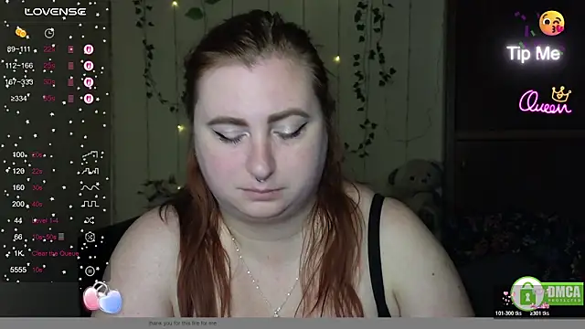 Snapshot of Alicia_love00 chatting on June 4, 2026, 5:24 am Alicia love00 online show from June 4, 2026, 5:24 am