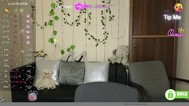 Snapshot of Alicia_love00 chatting on June 6, 2026, 5:23 am Alicia love00 online show from June 6, 2026, 5:23 am