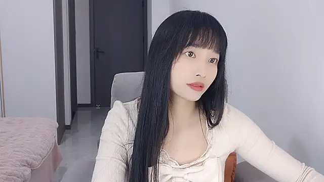 Snapshot of Lisa-3333 chatting on December 14, 2025, 1:49 pm Lisa-3333 online show from December 14, 2025, 1:49 pm