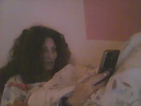 Snapshot of Bebita-zmp chatting on July 7, 2026, 6:47 am Bebita-zmp online show from July 7, 2026, 6:47 am