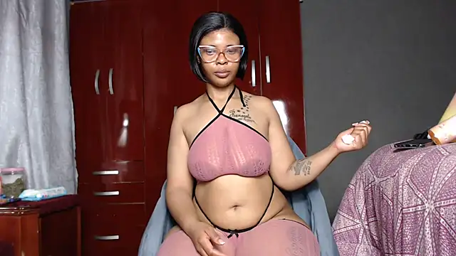 DiamondHaze2 online show from September 24, 2025, 11:19 pm