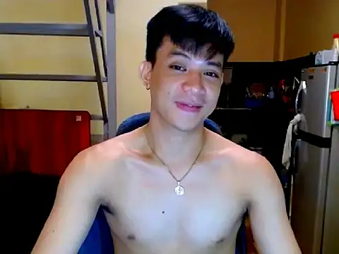 Snapshot of ASIANFULLYLOADEDCUM chatting on June 4, 2026, 4:02 pm ASIANFULLYLOADEDCUM online show from June 4, 2026, 4:02 pm