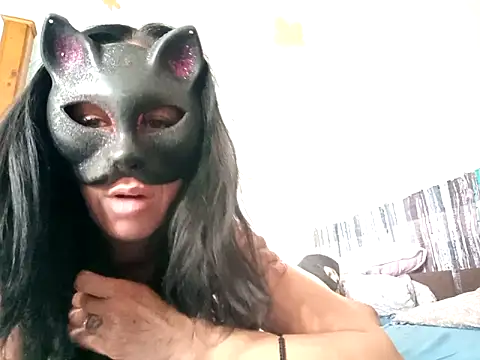 Sandrasweetgirl online show from October 21, 2025, 9:21 am