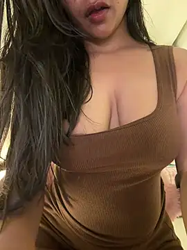 Snapshot of luv_johrrra chatting on July 17, 2026, 3:07 pm luv johrrra online show from July 17, 2026, 3:07 pm